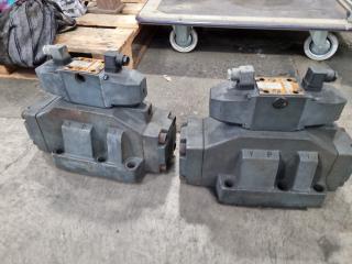 Pair of Hydraulic Valve Blocks