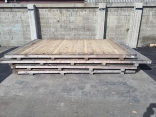 4 x Large Wooden Platforms 