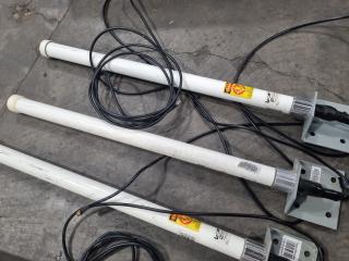 4x L-Com Hyperlink Omnidirectional 800/900Mhz Antennas