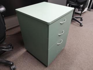 Office Desk w/ Mobile Drawer Unit & Chair