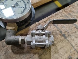 Steam Pressure Gauge, 16 kPa Range w/ Control Valve