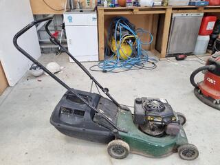 Victa V40 Petrol Lawnmower