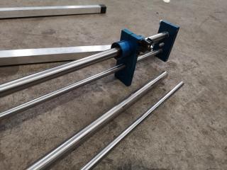 Specialised Engineering Clamp w/ Stand