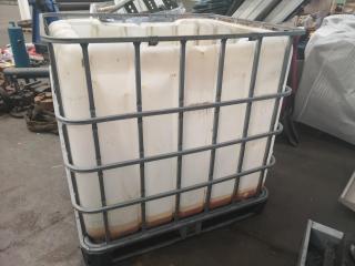 1000L Industrial Plastic Tank in Cage