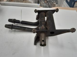 MD500 Control Pedal Arm and Bracket Assembly