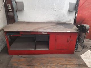 Heavy Duty Steel Workbench with Vice