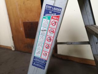 Bailey 0.88m Aluminium Step Ladder