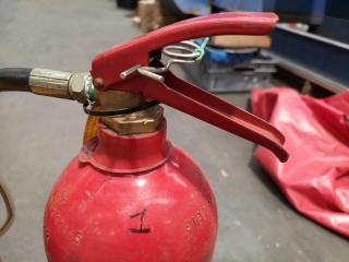2x Carbon Dioxide Fire Extinguishers