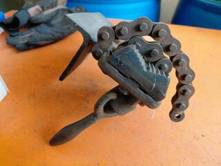Record 161A Drop Forged Steel Chain Vise 