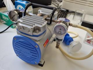 Rocker 430 Oil Free Vacuum / Pressure Pump