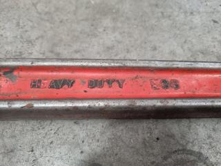 Ridged Heavy Duty E36 Pipe Wrench (160mm)