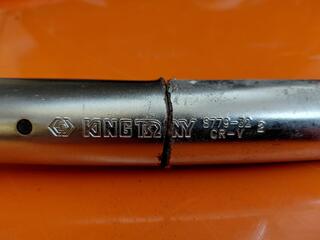 KING TONY 1" Socket Wrench