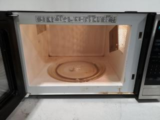 LG 1100W Microwave Oven