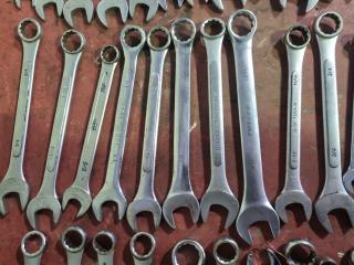 Large Lot of Spanners