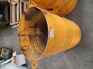 4 x ~320L Industrial Drums