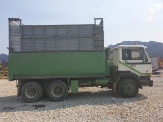 1996 Nissan 6 x 4 Tipper with Silage Box