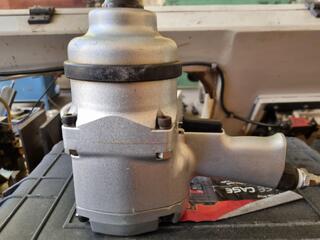 Shinano 1" Drive Air Impact Wrench SI-1760T