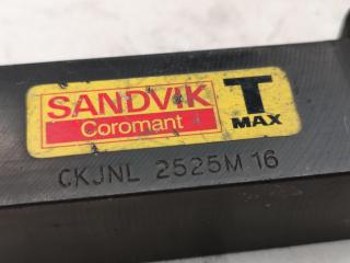 Sandvik Coromant T-Max Lathe Turning Tool CKJNL 2525M 16