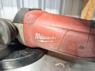 Milwaukee 2200W 230mm Angle Grinder