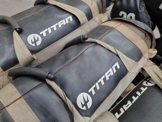 10x Titan Strength Bags  Assorted Weights