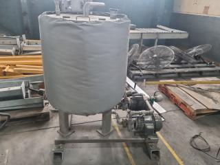 Small Insulated Heated Tank with Pumps