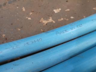 3x Lengths of Plastic Piping