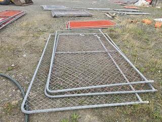 Assorted Temporary Fencing