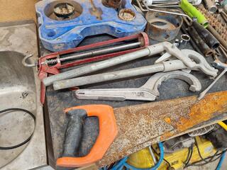 Assorted Handtools & Power Tool Accessories