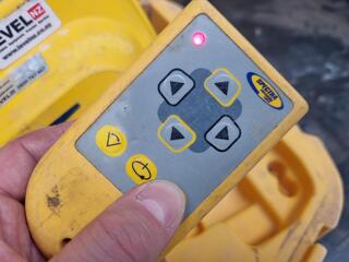 Trimble Spectra Precision Laser Level LL300N