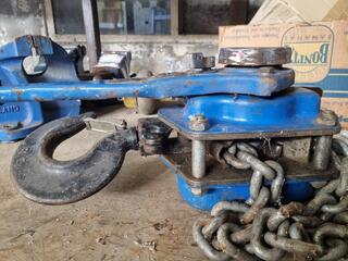 Titan 3-Ton Lever Chain Block