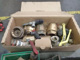 Large Lot of Brass and Copper Pipe Fittings