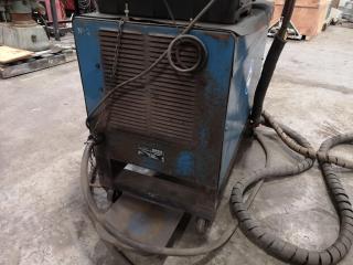 Miller DeltaWeld 650 CY50 Welder w/ Cooler & Wire Feeder, Faulty