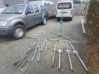 5 x Portable Road Sign Stands