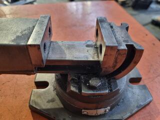 Small 3-Way Adustable Machinists Vice