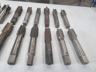 Large Assortment of 30 HSS Pipe Tapers