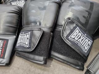 Assorted Boxing Gloves, Punching Pads