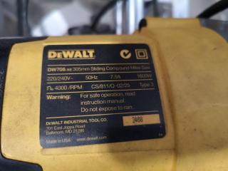 DeWalt 305mm Sliding Compound Mitre Saw