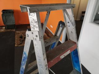 Aluminium Step / Extension Ladder by Ullrich