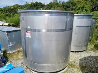 7000 Litre Stainless Tank