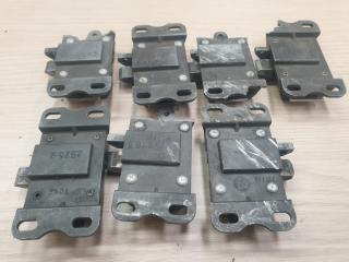 7 x Damaged MD500 Door Latchblocks