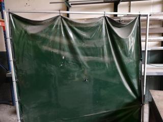 2x Self Supporting Welding Screens