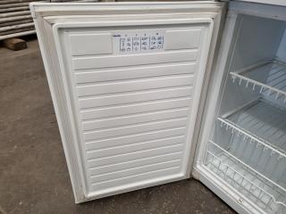 Fisher & Paykel 246L Refrigerator Freezer