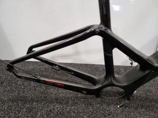 Twitter Carbon Frame and Twiiter Suspension Fork