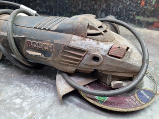 Bosch Corded 230mm Angle Grinder, damge to cord.