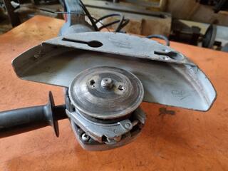 Bosch Corded 230mm Angle Grinder GWS 25'-230