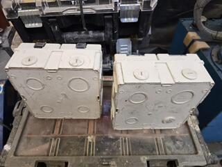 2 x 20 amp Power Plug Blocks