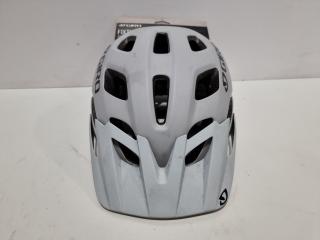 Giro Fixture MIPS Helmet - Adult Universal Fit