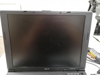 Acer TravelMate 4220 Laptop Computer