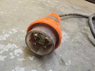 Three Phase Extension Cable with Multi Board