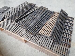 Aco KlissikDrain K100 Drain Channel + PVC & Cast Metal Gratting